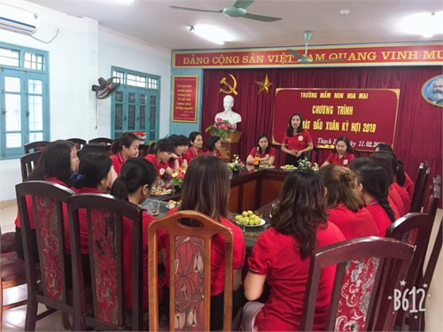 Trường mầm non Hoa Mai tổ chức chương trình  Gặp mặt đầu xuân Kỷ Hợi 2019

